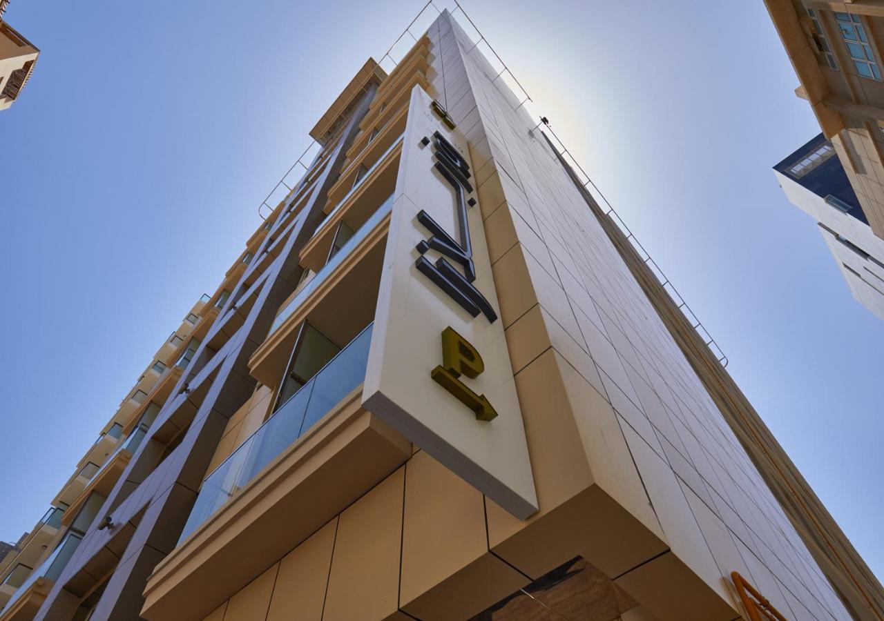 Rose Plaza Hotel Al Barsha ドバイ エクステリア 写真